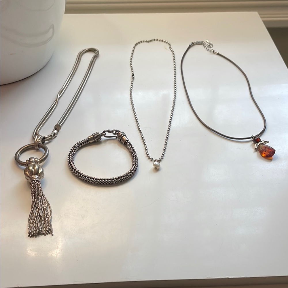 Elegant Silver Jewelry Set